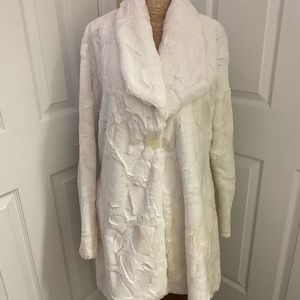 NWT - Faux Fur unlined Jacket
